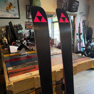 2027 FISCHER RANGER 90 (163CM ) + ATTACK 11 GW DEMO BINDINGS