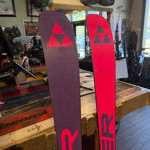 2027 FISCHER RANGER 102 (155CM ) + ATTACK 11 GW DEMO BINDINGS